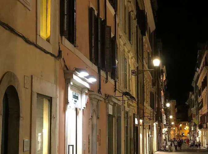 Luxury Frattina 34 Anelli Roma