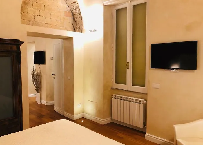 Апартаменты Luxury Frattina 34 Anelli *